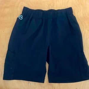 Magellan Fish Gear Water Repellant Boys Shorts Small